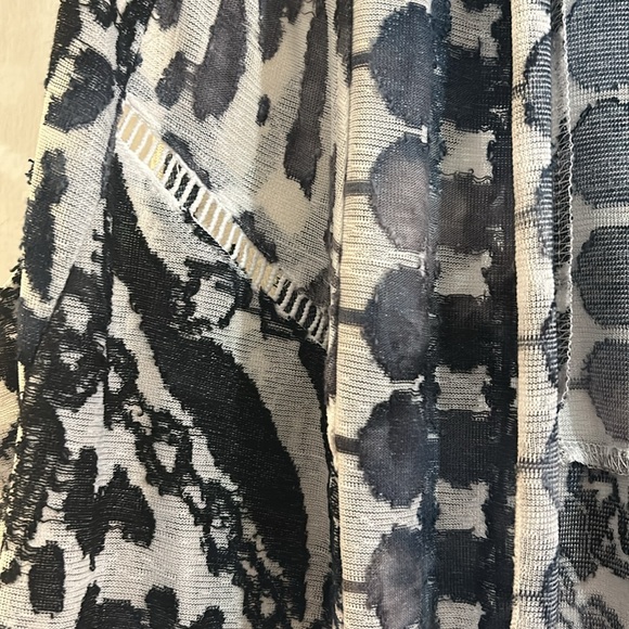 4 for $40 Adore long open vest - Picture 5 of 7